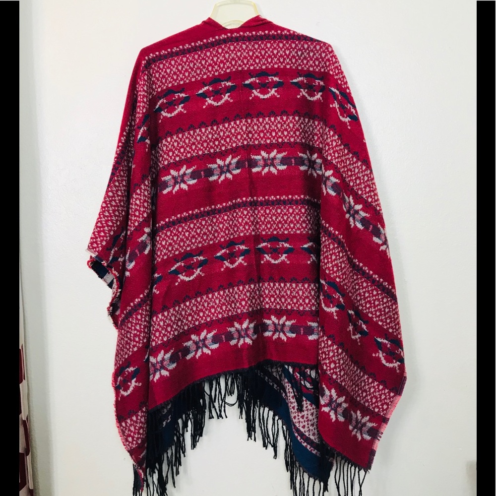 Reversible Lebanese Cape Poncho Boho Fringe Wrap Shawl Red Blue Cozy one size - Picture 6 of 10